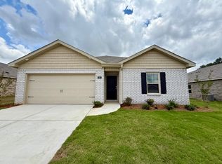 132 Settlement Dr, Huntsville, AL 35810