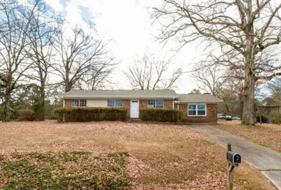 1st image of 560 Mount Zion Rd NW