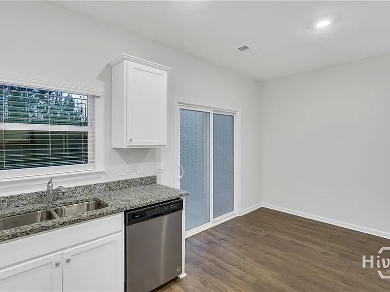295 Coby Ln — Photo 26