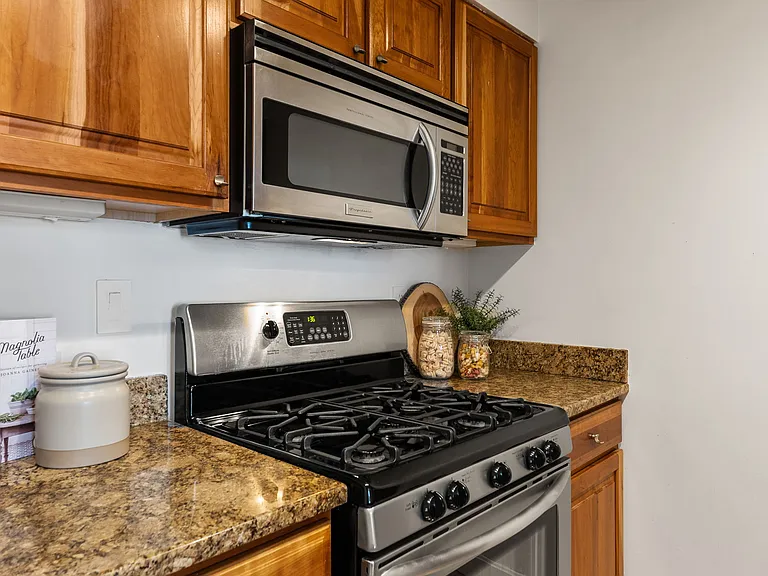 17 Bowdoin St #4AB — Photo 14