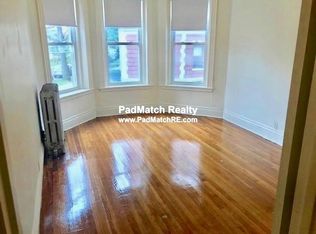 1348 Commonwealth Ave #2R, Allston, MA 02134