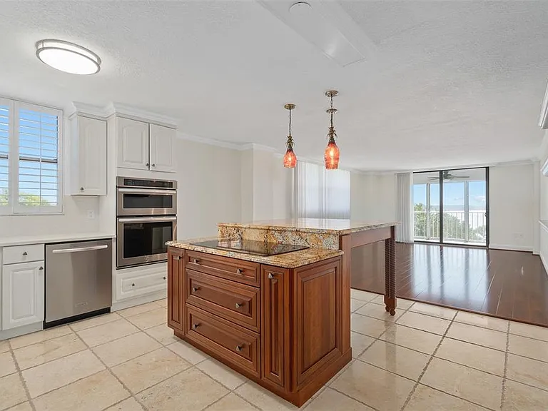 1100 S Orlando Ave #601 — Photo 8