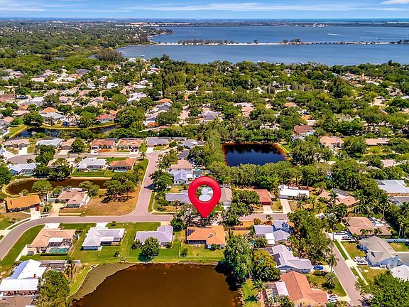 Excellent location near beaches