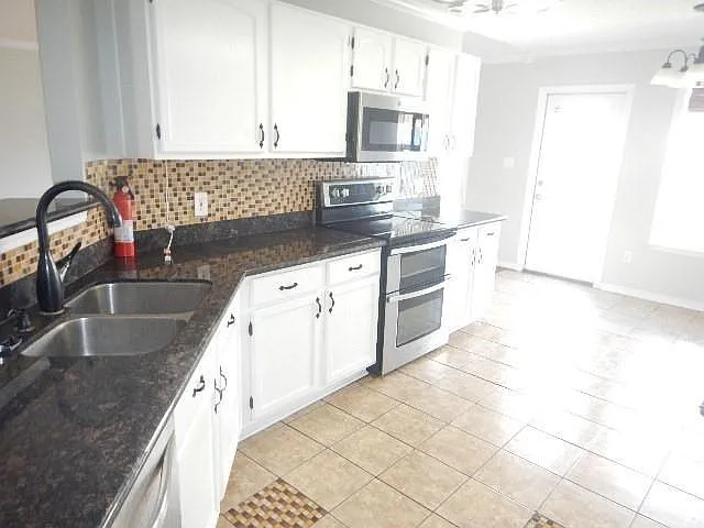 2227 S Village Green St — Photo 11