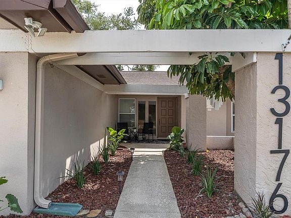 2nd image of 13176 DORCHESTER DRIVE