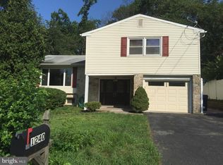 1240 Fitzwatertown Rd, Abington, PA 19001