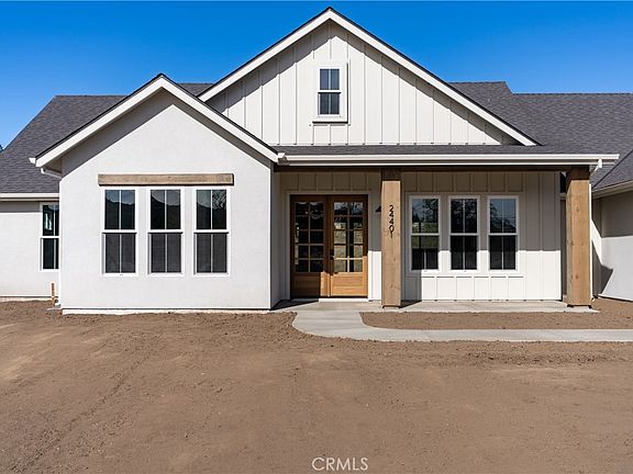 4th image of 24401 Oaktree Ct