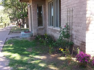 320 Artist Rd, Santa Fe, NM 87501