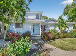 118 27th St W, Bradenton, FL 34205