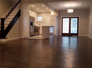 2146 45th St, Astoria, NY 11105