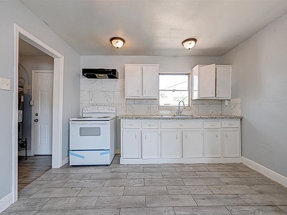 4th image of 5859 Westover St