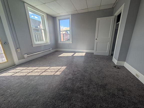 2nd image of 321 S Main St