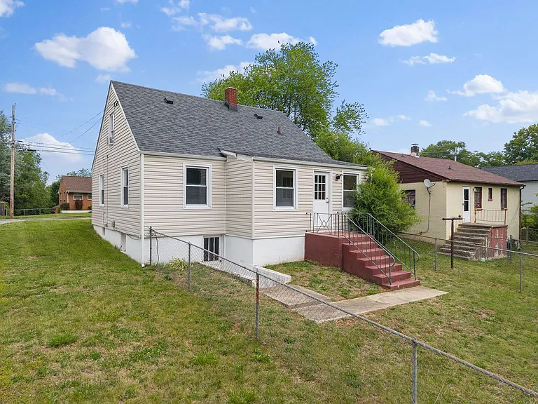 1625 Padbury Ave SE — Photo 33