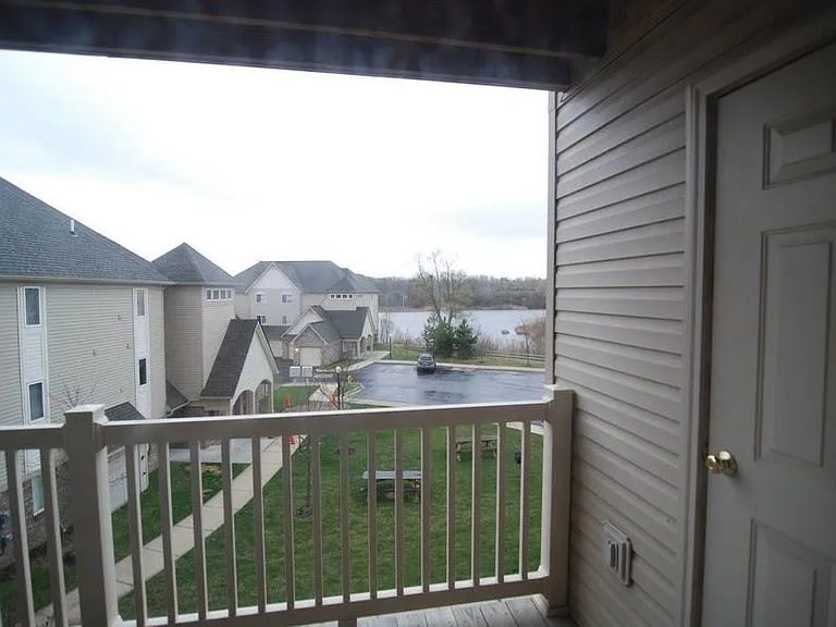 866 Brandon Ave #866 — Photo 3