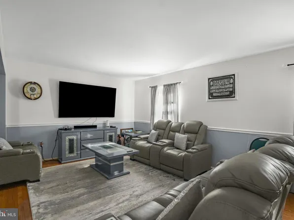 12714 Harborview Ct, Woodbridge, VA 22192