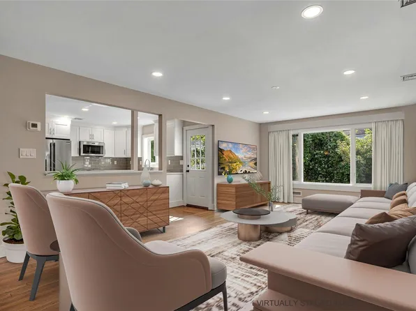 9 Steuben Drive, Jericho, NY 11753