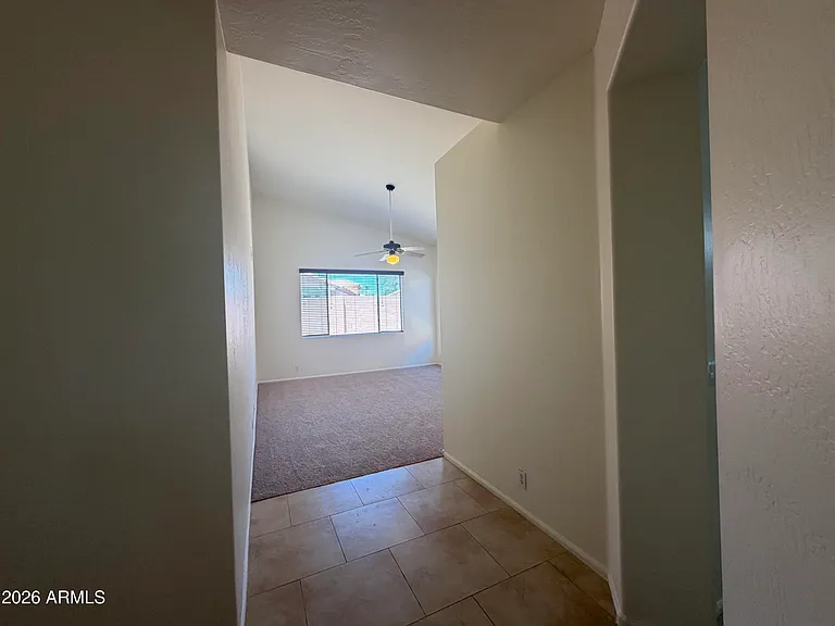908 N Gregory Pl — Photo 12