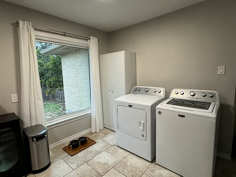 5919 Victor St — Photo 18