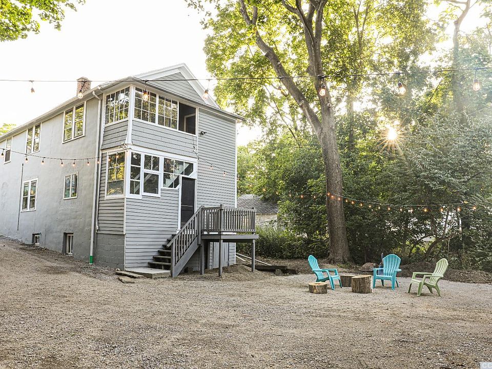 144 Green St, Hudson, NY 12534 Zillow