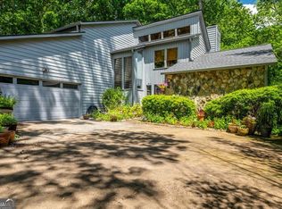 610 Farmbrook Trl NE, Kennesaw, GA 30144