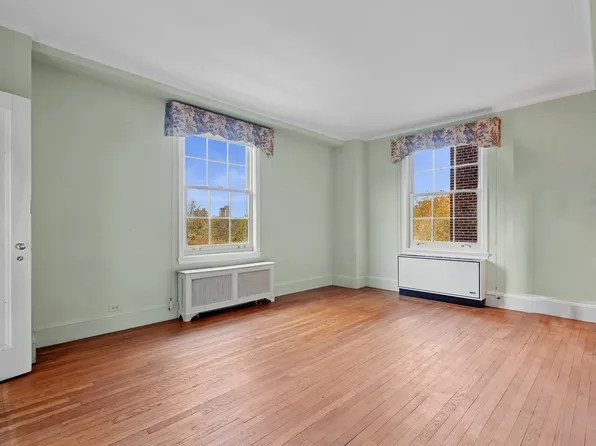 1170 Fifth Avenue image 7 of 16