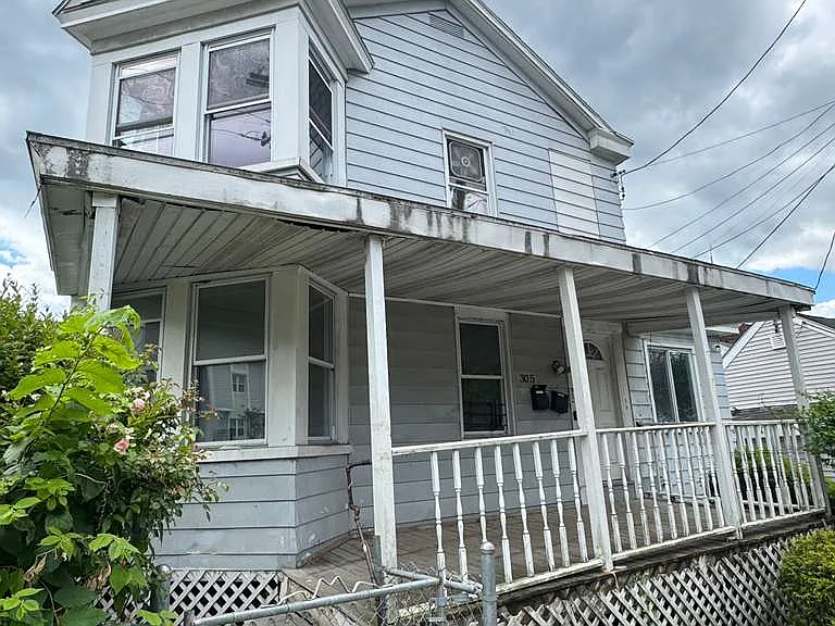305 Jackson St #2 — Photo 3