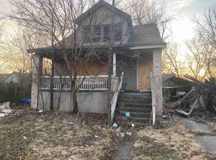 19981 Yacama Rd, Highland Park, MI 48203