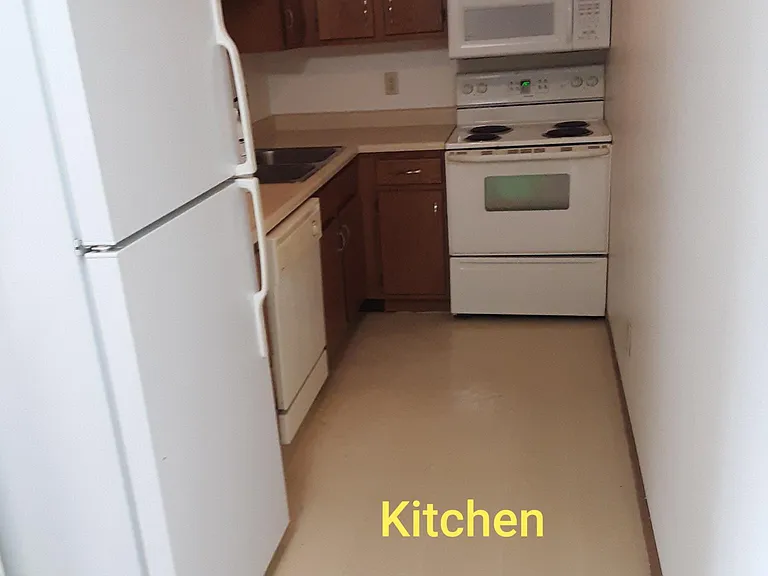 2115 J St #5 — Photo 7