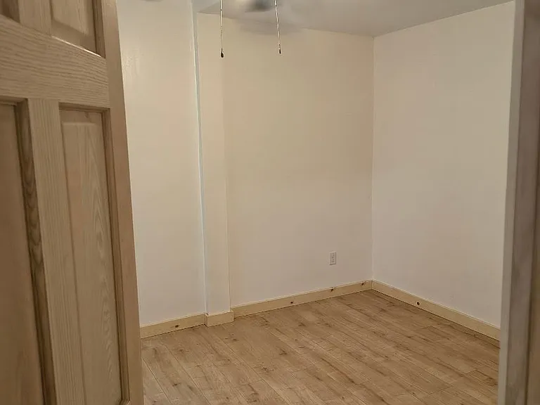 416 N Horsman St #3 — Photo 11