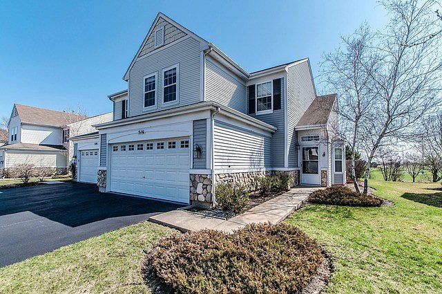 1st image of 516 Pinebrook Dr