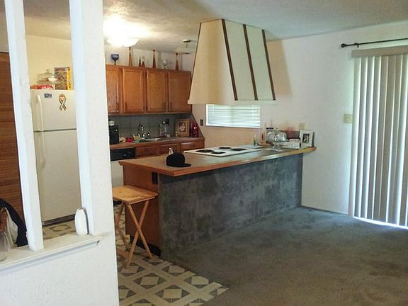 3rd image of 6219 Hollow Pines Dr