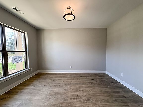 5th image of 213 Settlers Way Lot 610