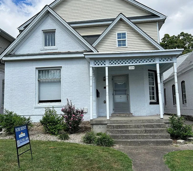 239-1 Lexington Ave