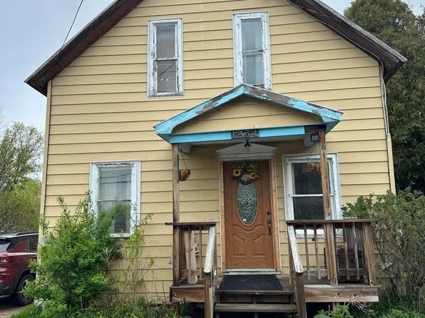 11234 State Route 9, Champlain, NY 12919