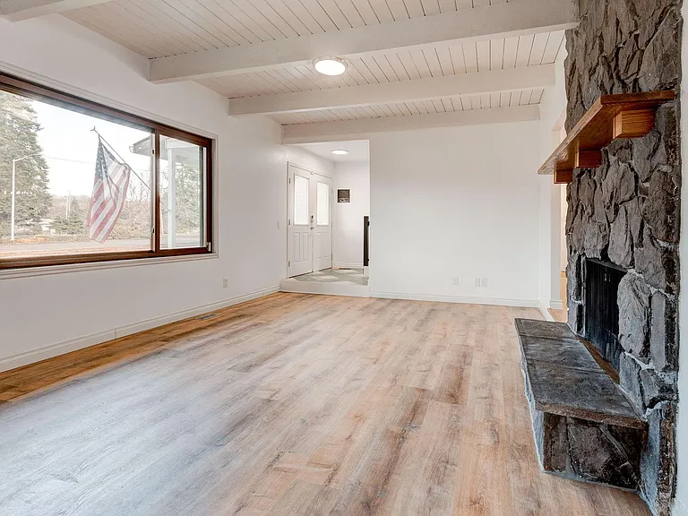 508 E Mission Dr — Photo 9