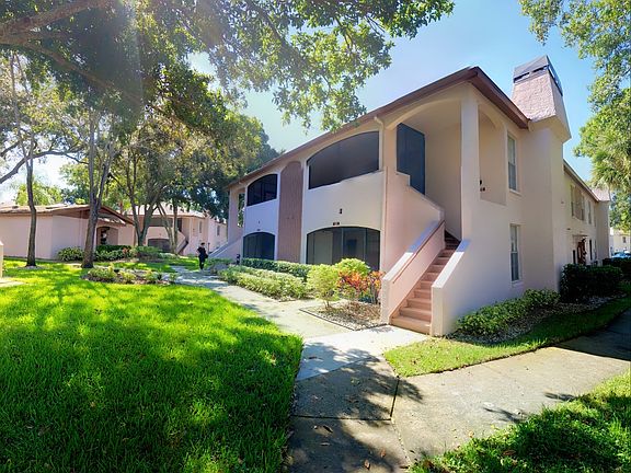 2nd image of 3021 Bonaventure Cir APT 102