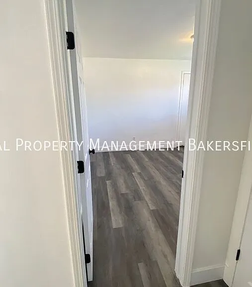 136 Clifton St — Photo 12