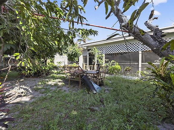 5th image of 9522 Affirmed Ln