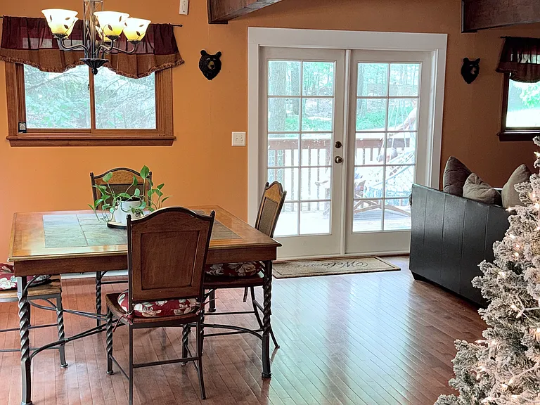 128 Eastwood Cir — Photo 21