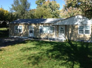 9362 E Gregory Blvd, Raytown, MO 64133
