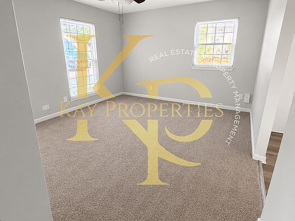 4th image of 3013 Wedgedale Ave