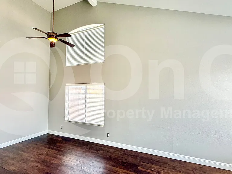 5124 W Geronimo St — Photo 3