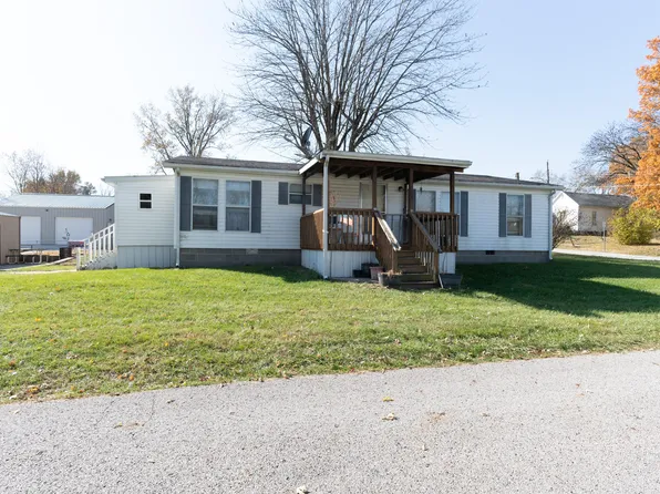 208 E Mulberry St, Huntsville, MO 65259