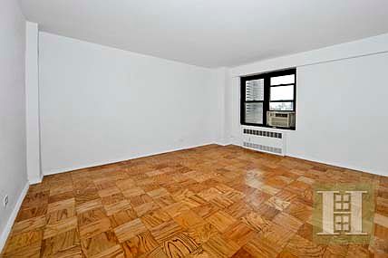 4th image of 417 Grand St APT D505