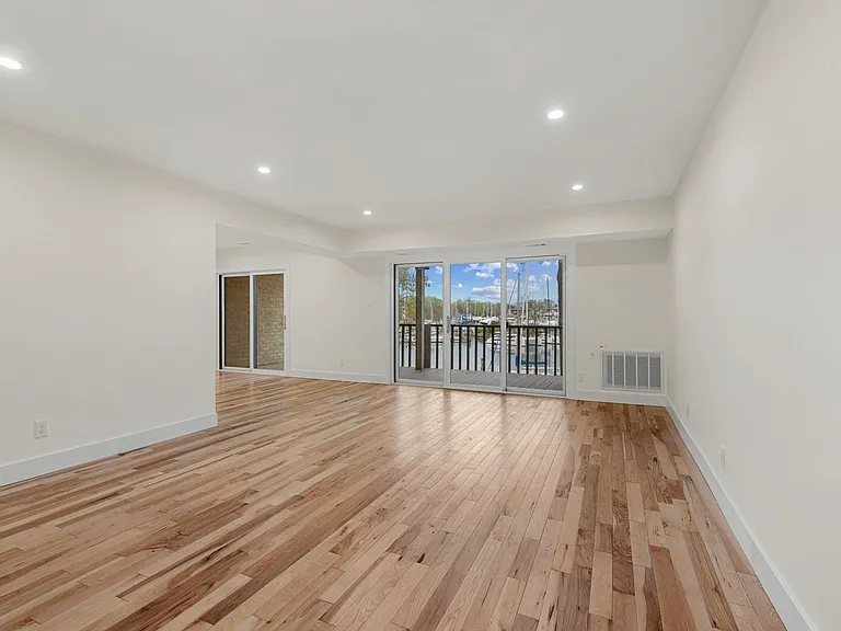 778C Fairview Ave — Photo 3