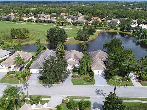 2nd image of 6647 Oakland Hills Dr