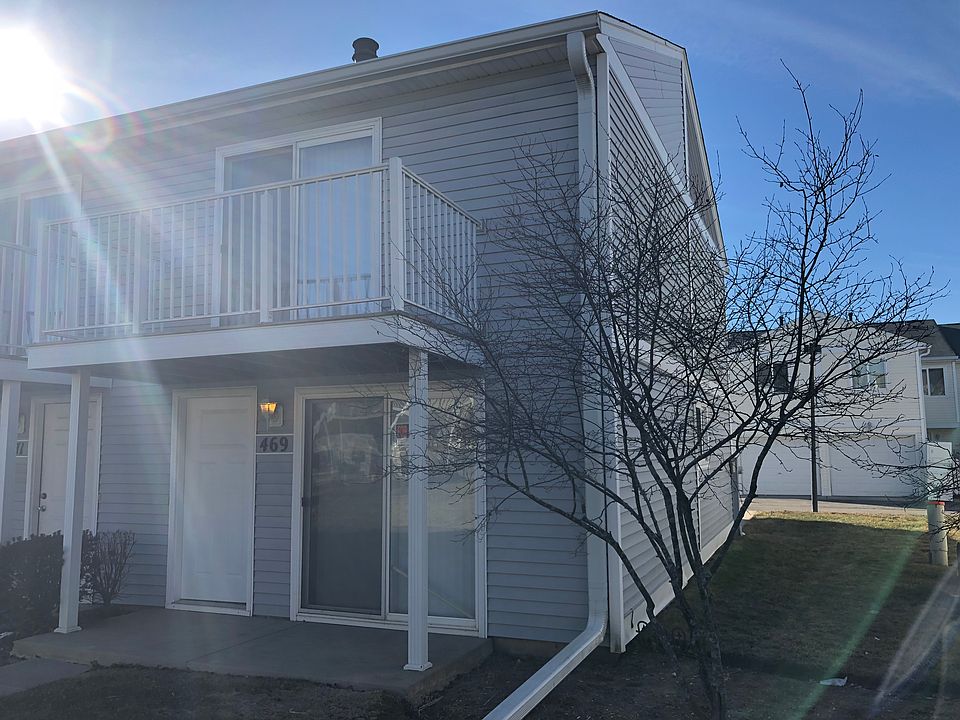 1st image of 469 Meadow Green Ln