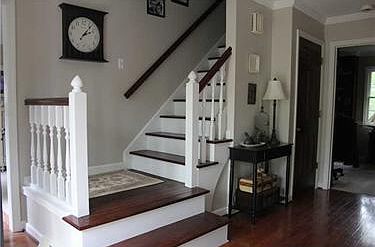 5th image of 148 Saint Ives Dr