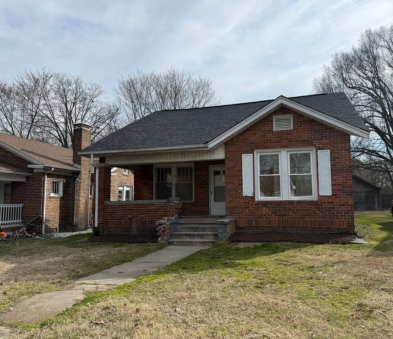3 bedroom 1 bath house in Burlington — Photo 2