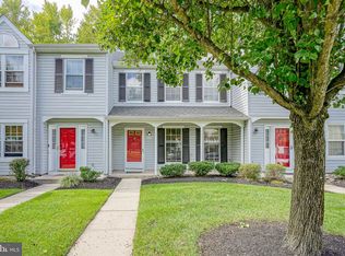 107 Whisper Ct, Burlington, NJ 08016